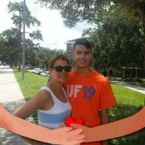 Meet your Posher, Yoly